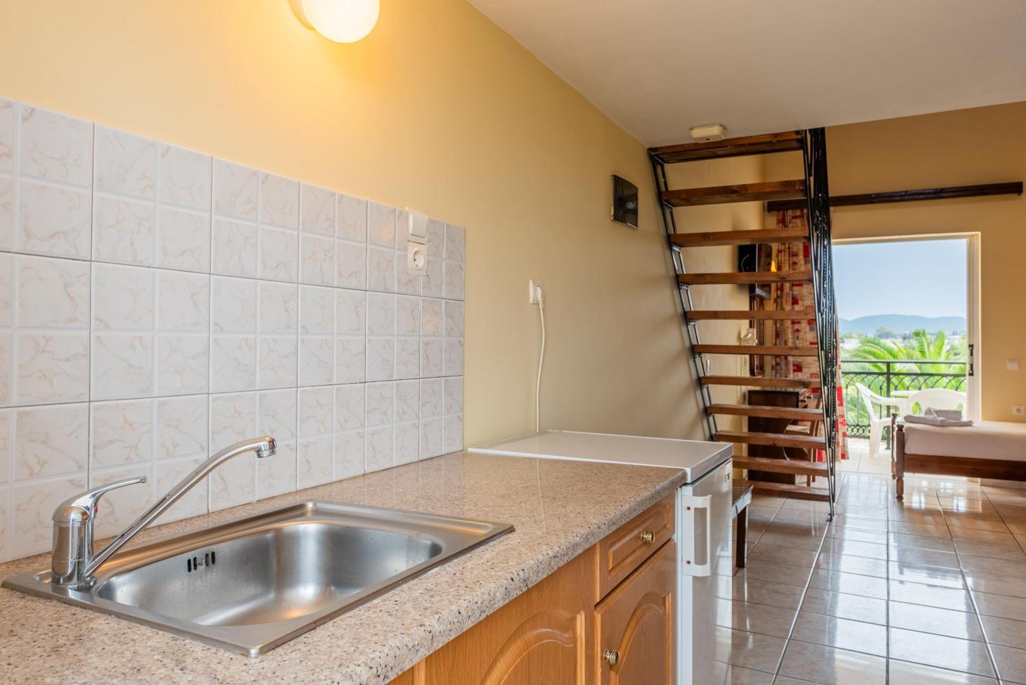 לגאנאס Village Inn Studios & Family Apartments מראה חיצוני תמונה